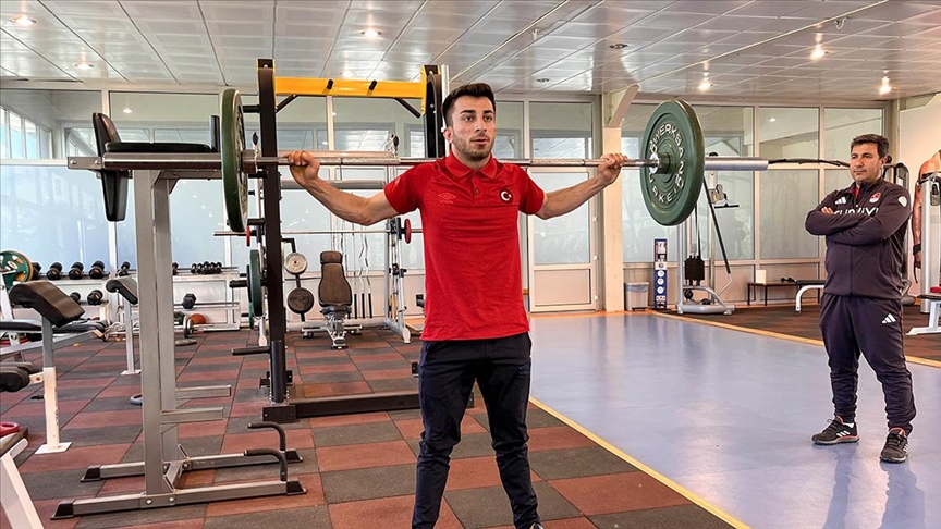 Avrupa şampiyonu milli halterci Harun Algül'ün hedefi olimpiyatlar