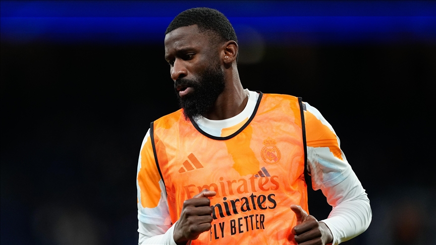 Real Madrid oyuncusu Rudiger'e 