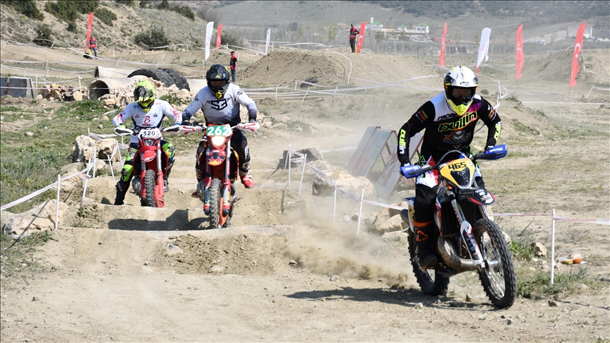 Türkiye Enduro ve ATV Şampiyonası'nın açılış ayağı, Bilecik'te başladı