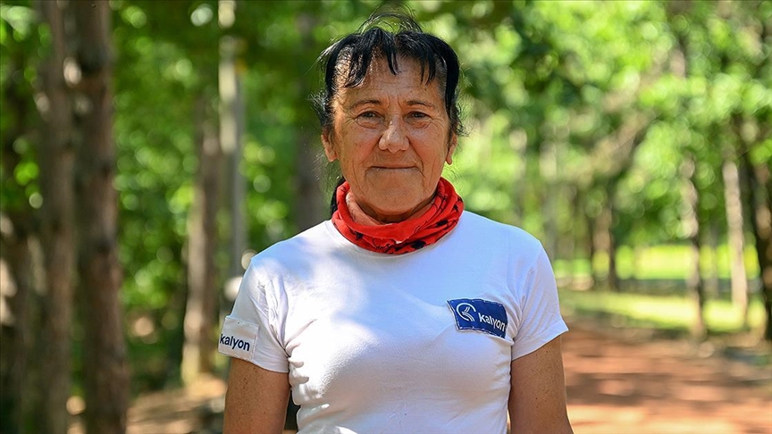 Ultra maratoncu 66 yaşındaki Duran, ekip arkadaşıyla Tanzanya'daki 262 kilometrelik yarışa hazırlanıyor
