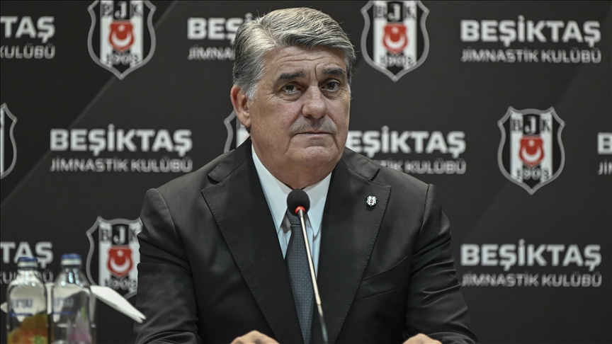 Beşiktaş Kulübü Başkanı Serdal Adalı, rakiplerinin gerisinde kalmayacak bir kadro kuracak