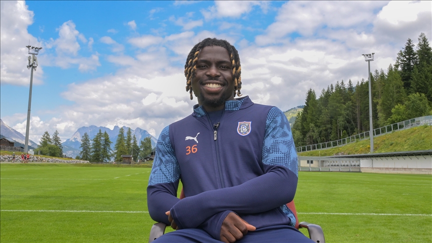 Başakşehirli futbolcu Ebosele, kendisine duyulan güvenin karşılığını vermeyi amaçlıyor