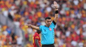 Süper Lig'de birinci hafta maçlarını yönetecek hakemler belli oldu